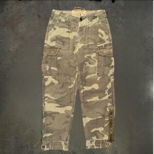 Vintage Y2K Abercrombie & Fitch Camo Cargo Zip Bottoms